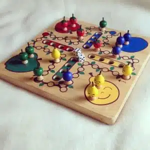 Ludo- fruit