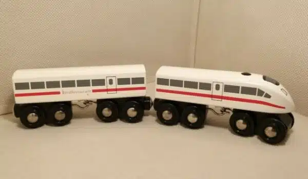 Brio High spead train with sound