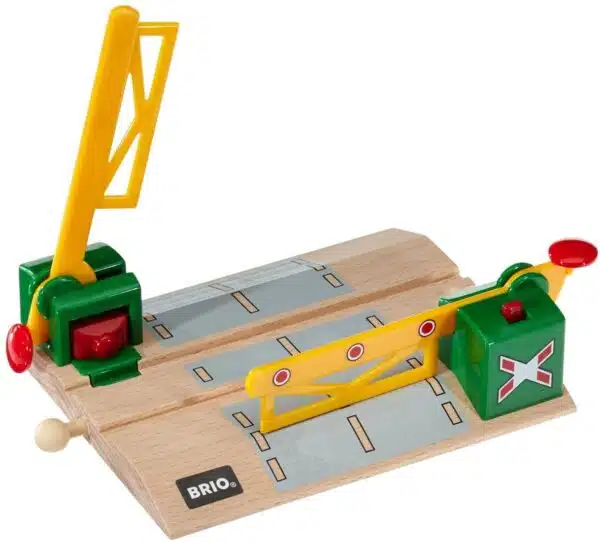 Brio Magnetic action crossing