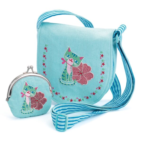 Sac et un porte-monnaie assorti
