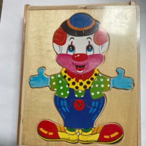 Puzzle 4 clowns