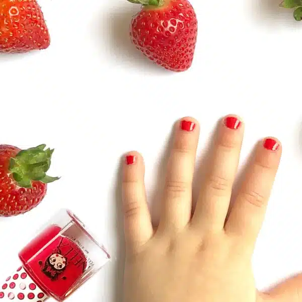 Kindernagellak Miss Nella strawberry n cream